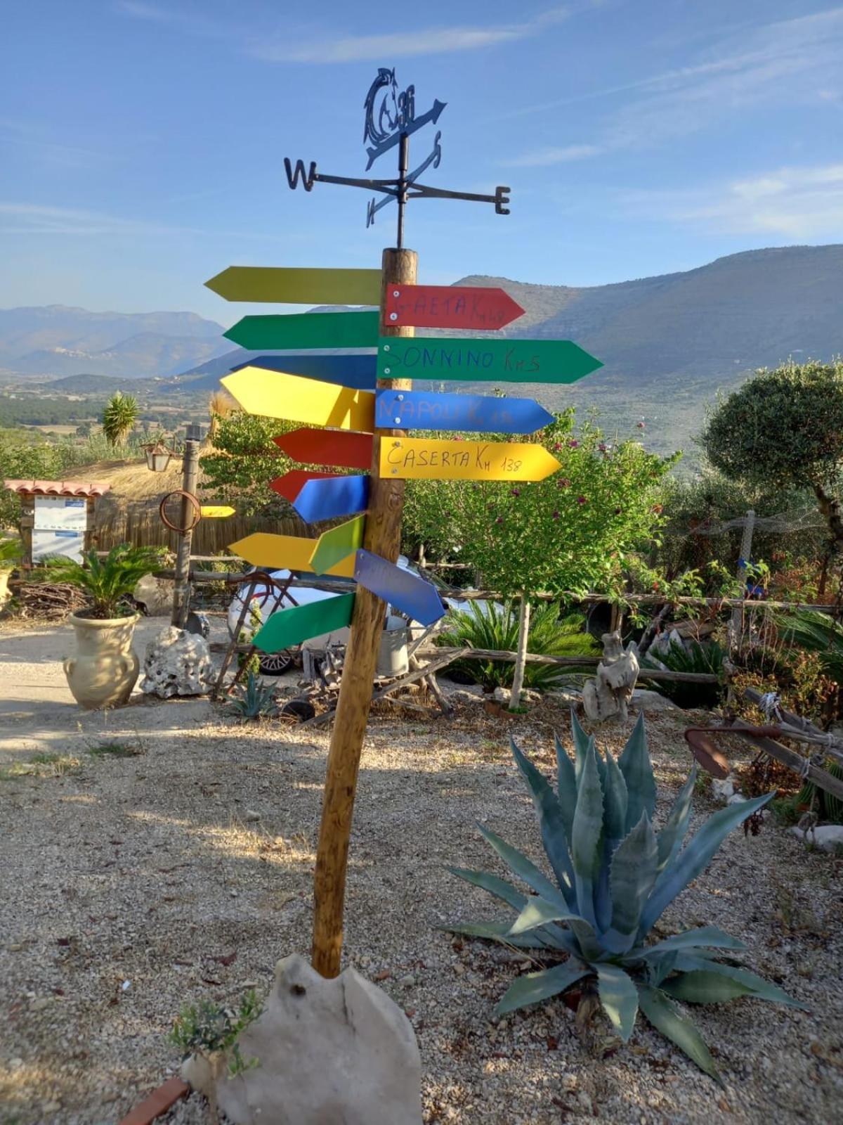 Le Capanne Di Villa Margherita Sonnino Chambre photo