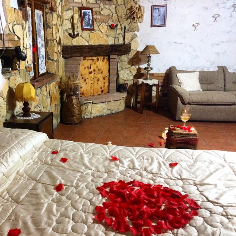 Le Capanne Di Villa Margherita Sonnino Extérieur photo